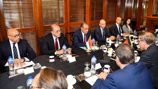 وزير الخارجية