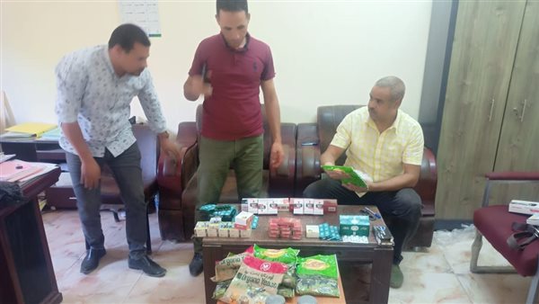 ضبط سلع غذائية منتهية