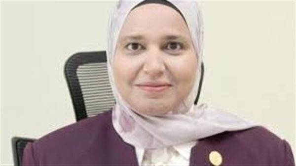 الدكتورة هانم عمر