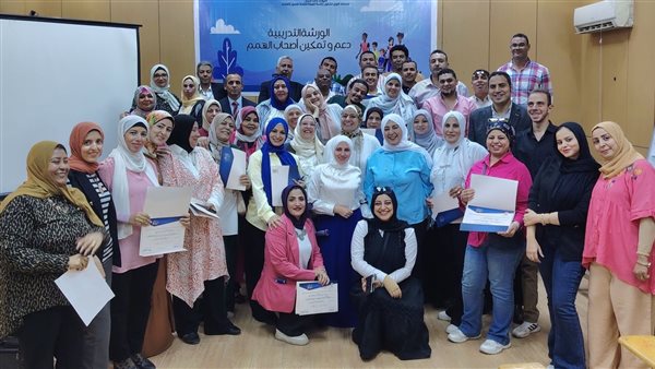 احتفال بالانشطة فنية