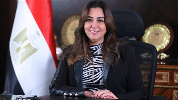 الدكتورة منال عوض