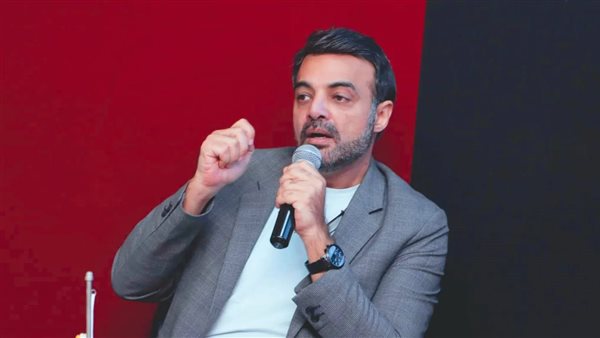 عمرو محمود ياسين