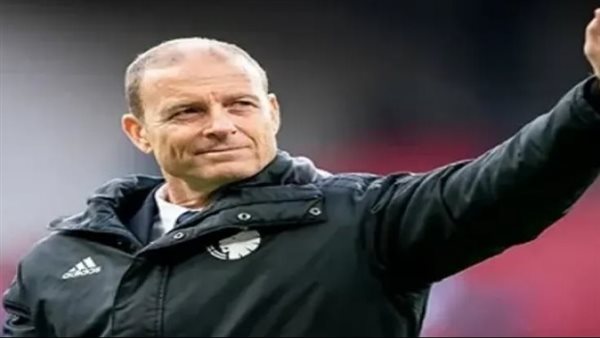 ياس سوروب مدرب الأهلي