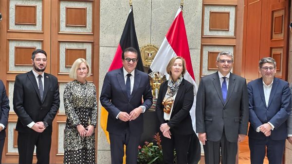 الدكتور خالد عبدالغفار