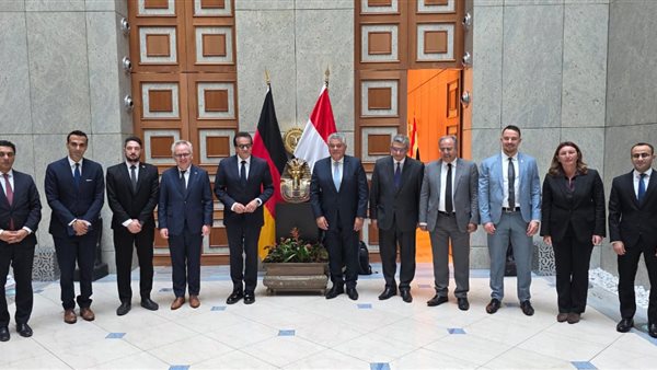  الدكتور خالد عبدالغفار