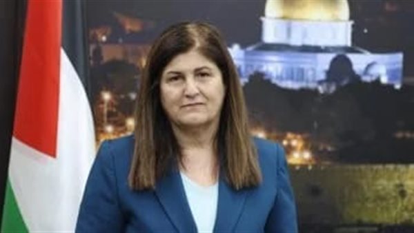   وزيرة الخارجية