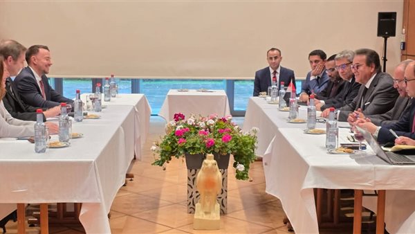 جانب من الاجتماع