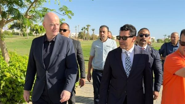 انفانتينو مع وزير