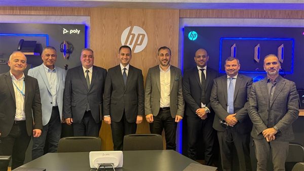 نائب وزير الصحة يلتقي