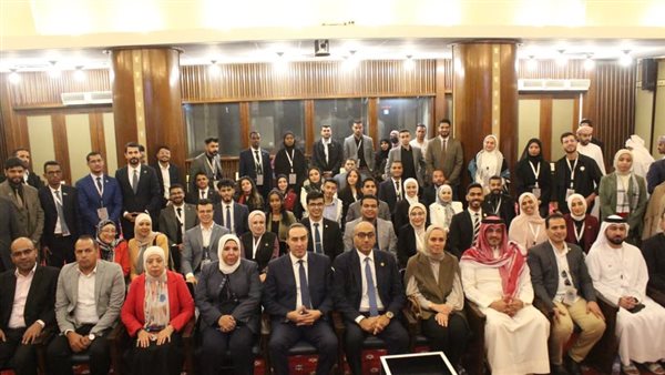 جانب من الزيارة