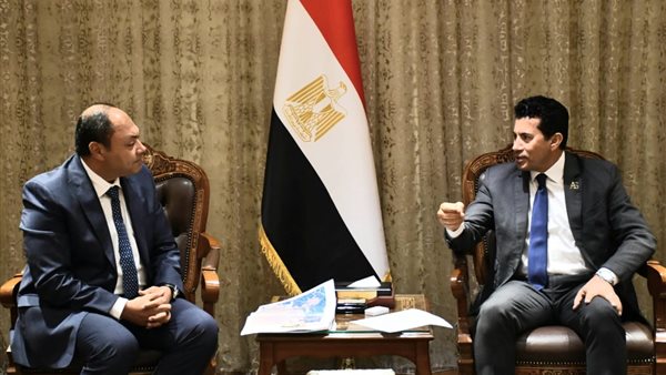 الدكتور أشرف صبحي