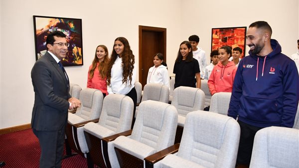 الدكتور أشرف صبحي