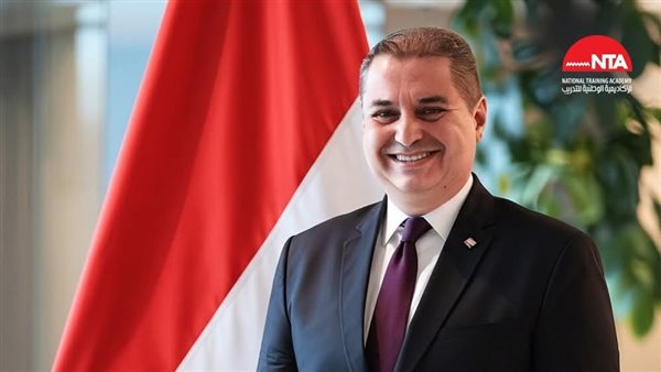 الدكتور خالد حسن