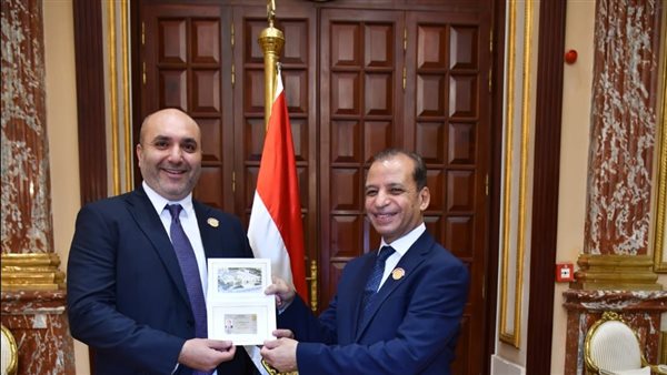 هاني العتال، عضو