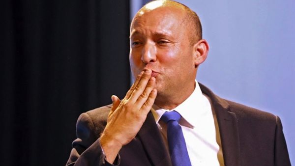 رئيس الوزراء الأسبق