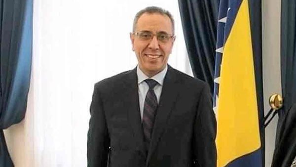 السفير ياسر سرورمساعد