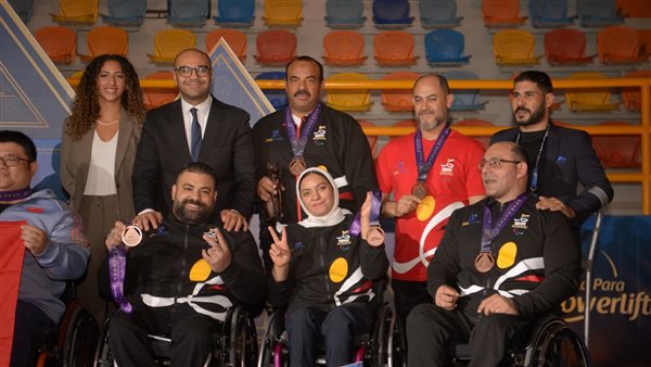 منتخب المختلط يفوز