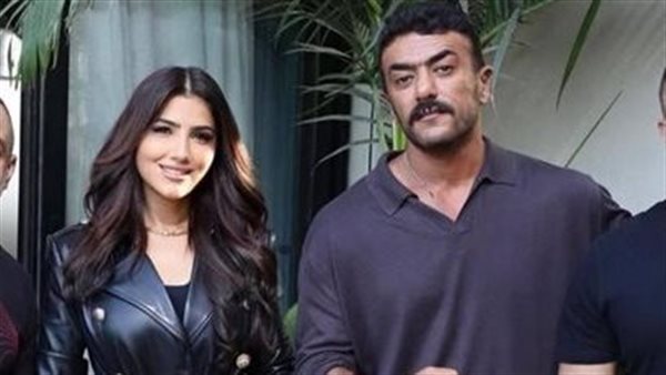 مي عمر والعوضي