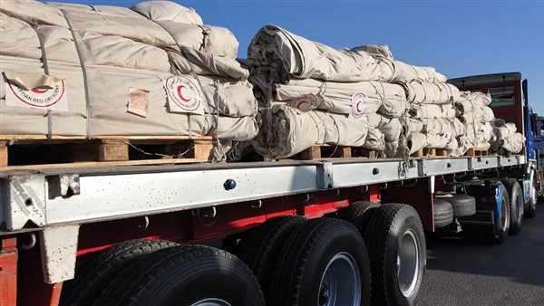 مساعدات من الهلال