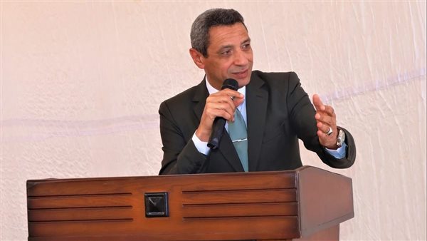 محافظ السويس 