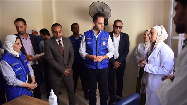 نائب وزير الصحة يتابع