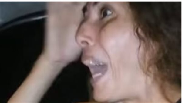  الصحفية مي محمود