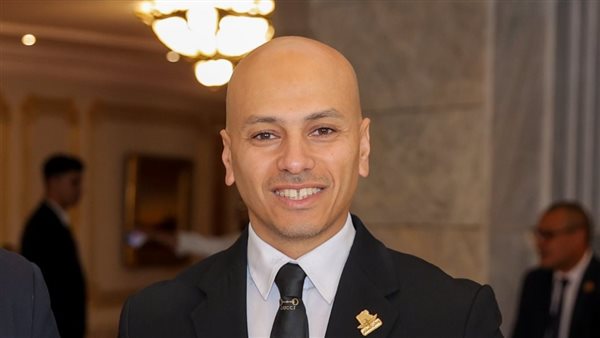 مصطفى عميرة