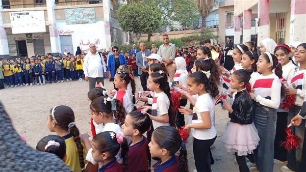  فقرة يومية بالإذاعة