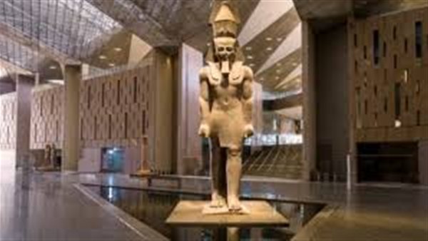  إذاعة مدرسية عن