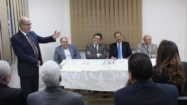 الدكتور أحمد فؤاد