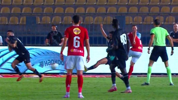 الأهلي وبتروجيت 