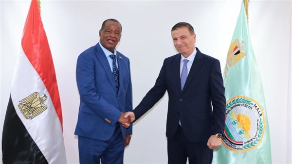 وزير الزراعة ووزير