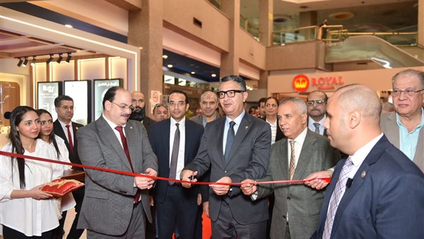  الدكتور شريف فاروق