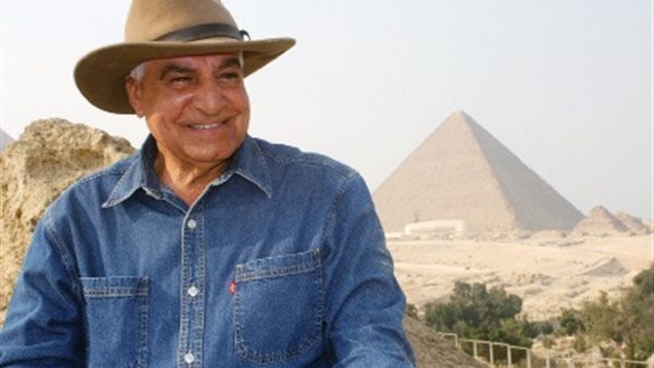 الدكتور زاهي حواس