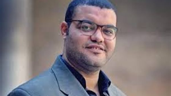  الدكتور علي أبو