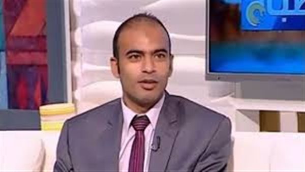 الدكتور أحمد عامر