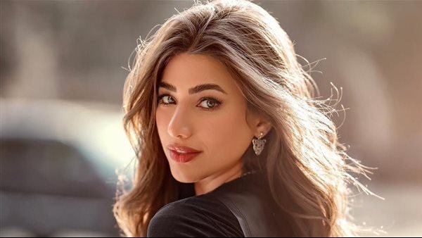 هايدي موسى تكشف تفاصيل عقد قرانها الرومانسي عند الأهرامات