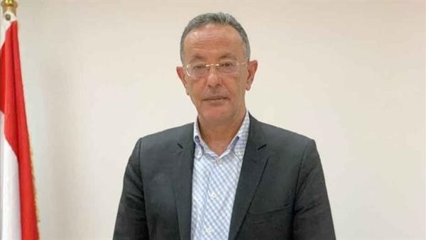  الدكتور أحمد غنيم