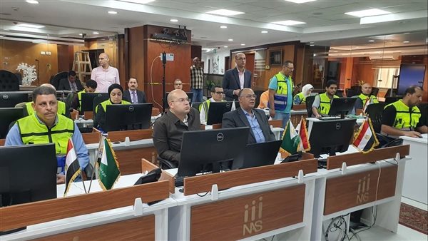 غرفة العمليات بمحافظة