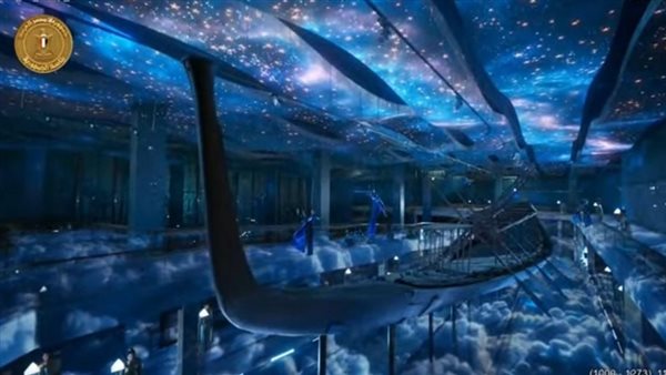 مركب خوفو يضيء سماء