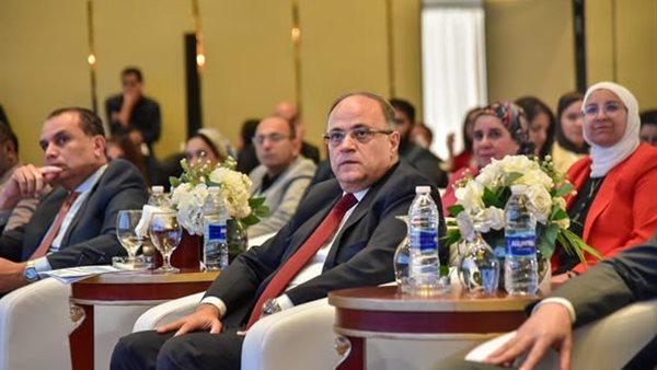  الدكتور علي الغمراوي