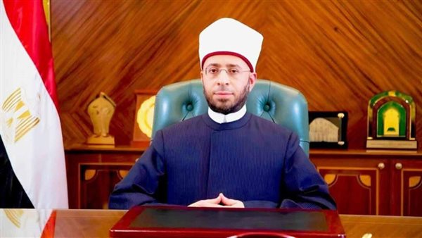 وزير الأوقاف يجدد