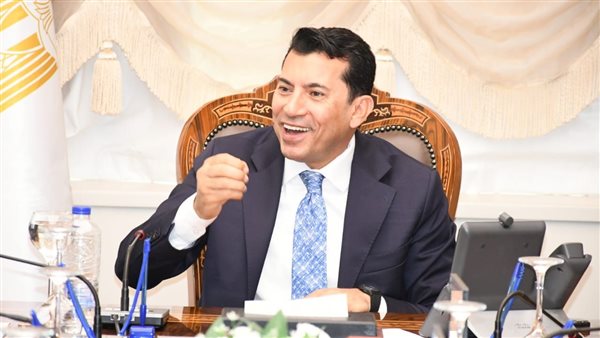 الدكتور أشرف صبحي