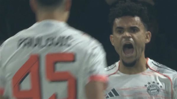 لقطة من المباراة