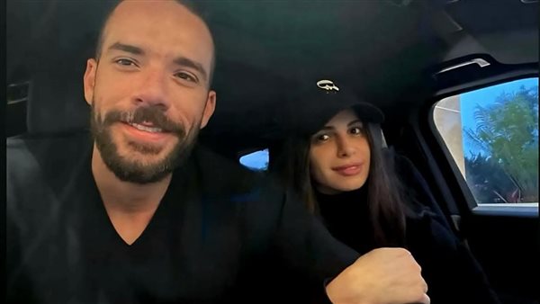 زواج النجوم الخفي والطلاق العلني: ظاهرة تثير الجدل في الوسط الفني