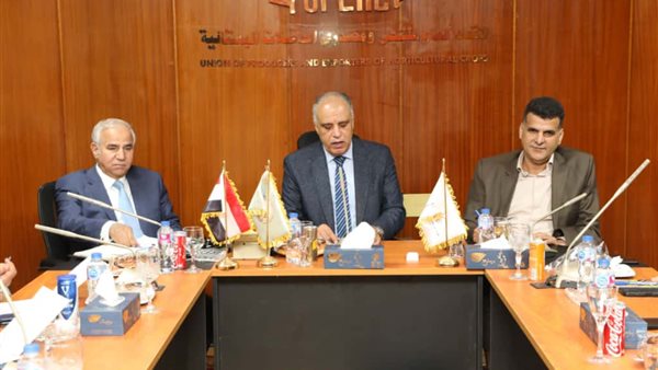  الدكتور علاء عزوز