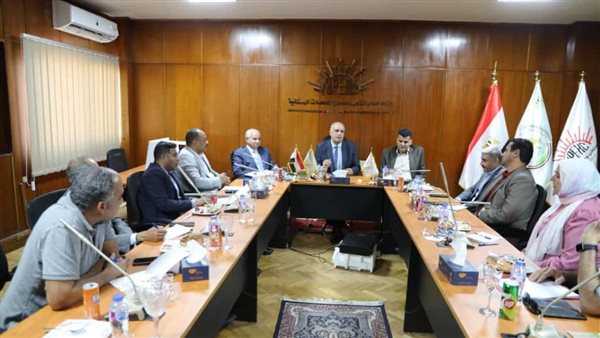  الدكتور علاء عزوز