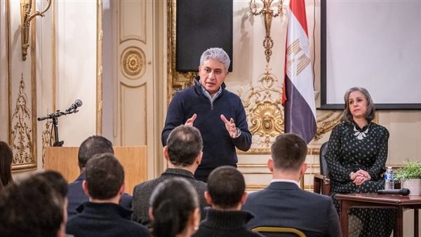 جانب من اللقاء