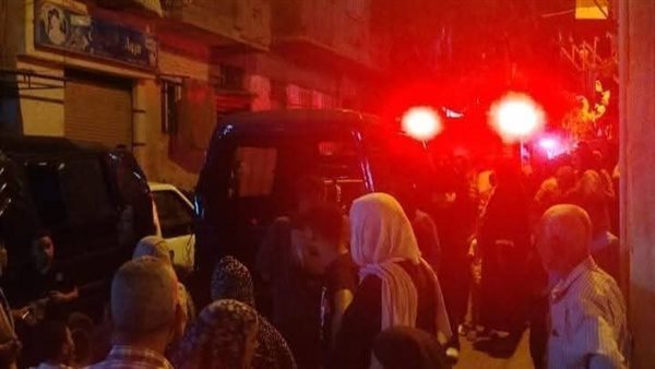 انهيار عقار مكون