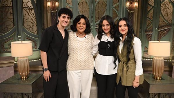 فرقة تلاتة أخوات ضيوف صاحبة السعادة غدًا في dmc